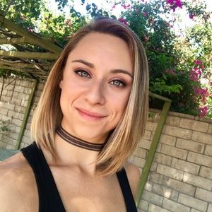 Meet your Posher, Alison